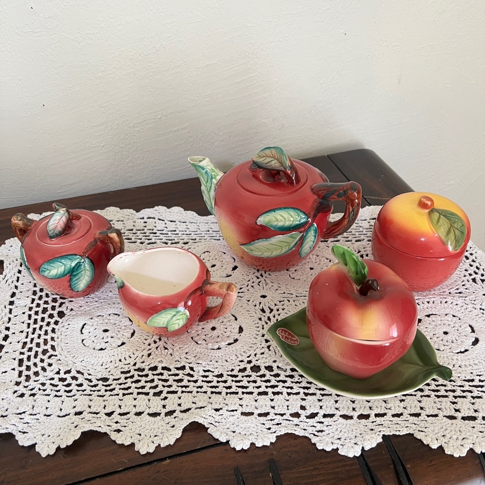 Vintage ESD Japan Apple Themed Ceramic Tea Set